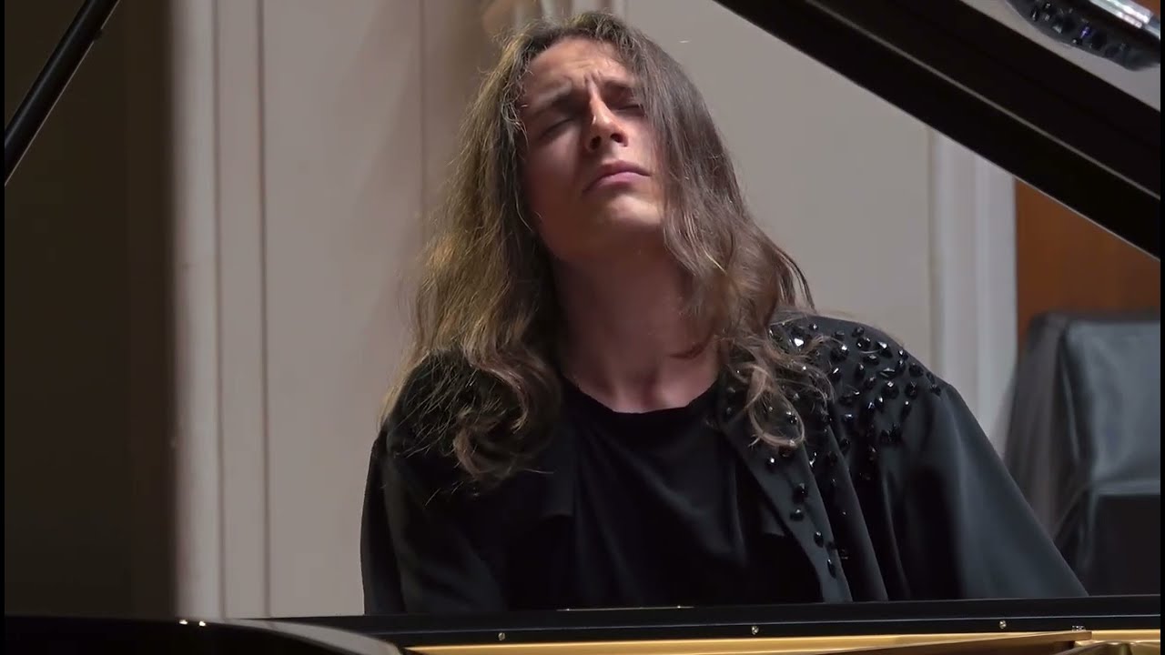L. van Beethoven - Sonata op.27 №2 in C-sharp minor (1 mov.) | Vladimir Vishnevsky