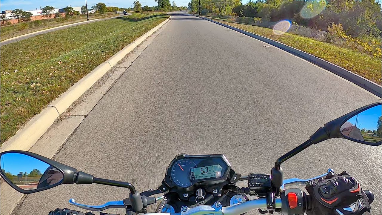 2022 Benelli TNT 135 - POV Test Ride