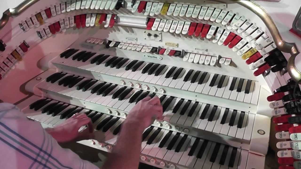 Blackpool Tower Wurlitzer Organ Experience 3