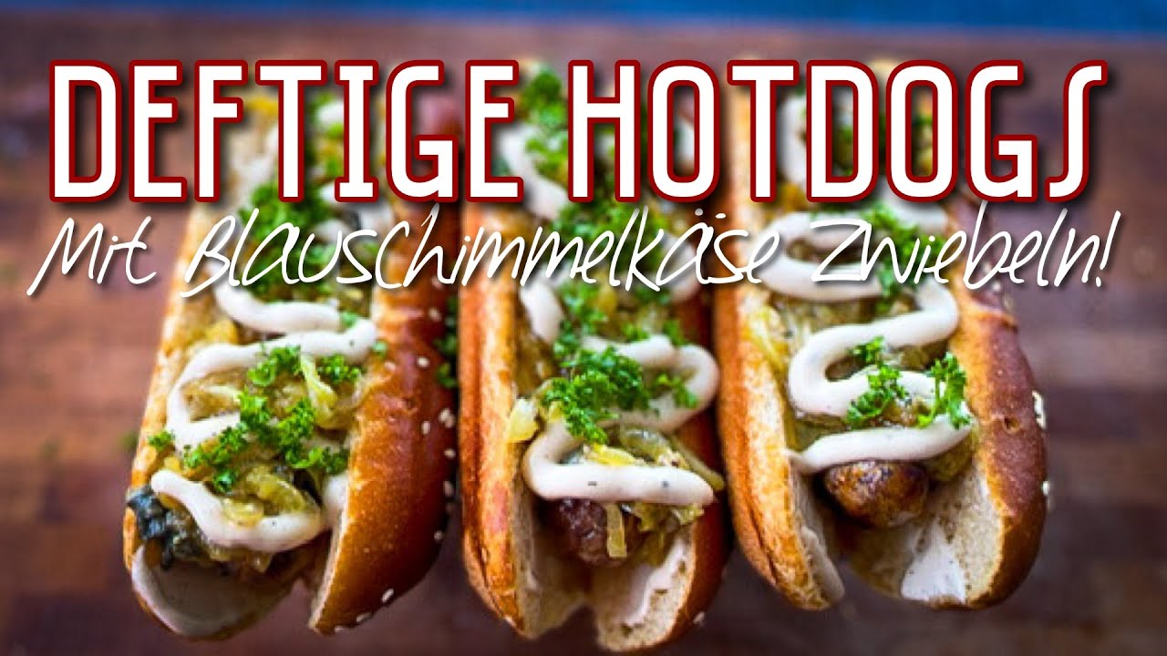 Deftiger Hotdog mit leckeren Blauschimmel Zwiebeln #herdameat #hotdog #rezept #allgrill #grillen