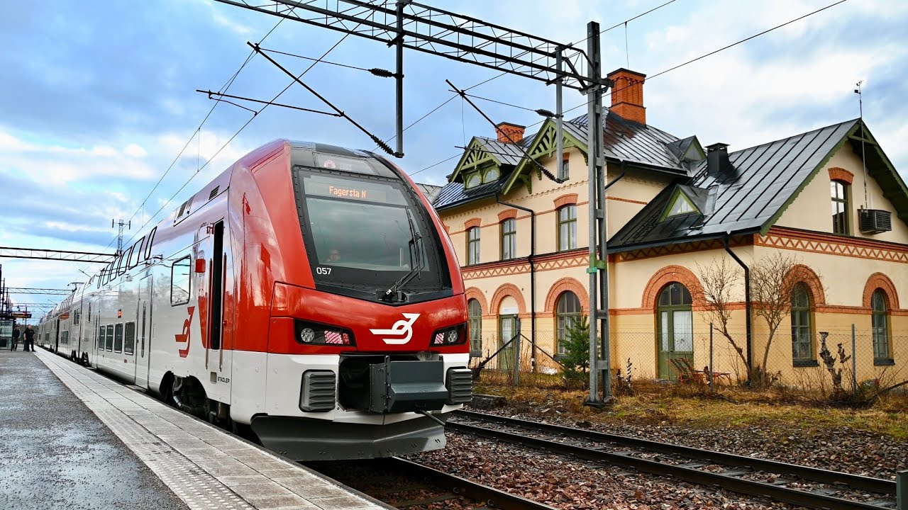 Trains in Surahammar (during thunderstorm and signal failure)