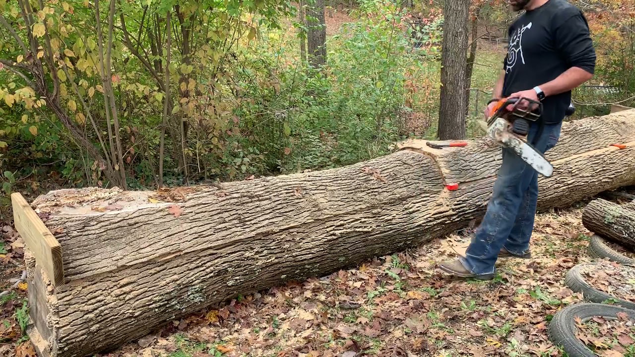 Chainsaw milling 20 foot timbers part one
