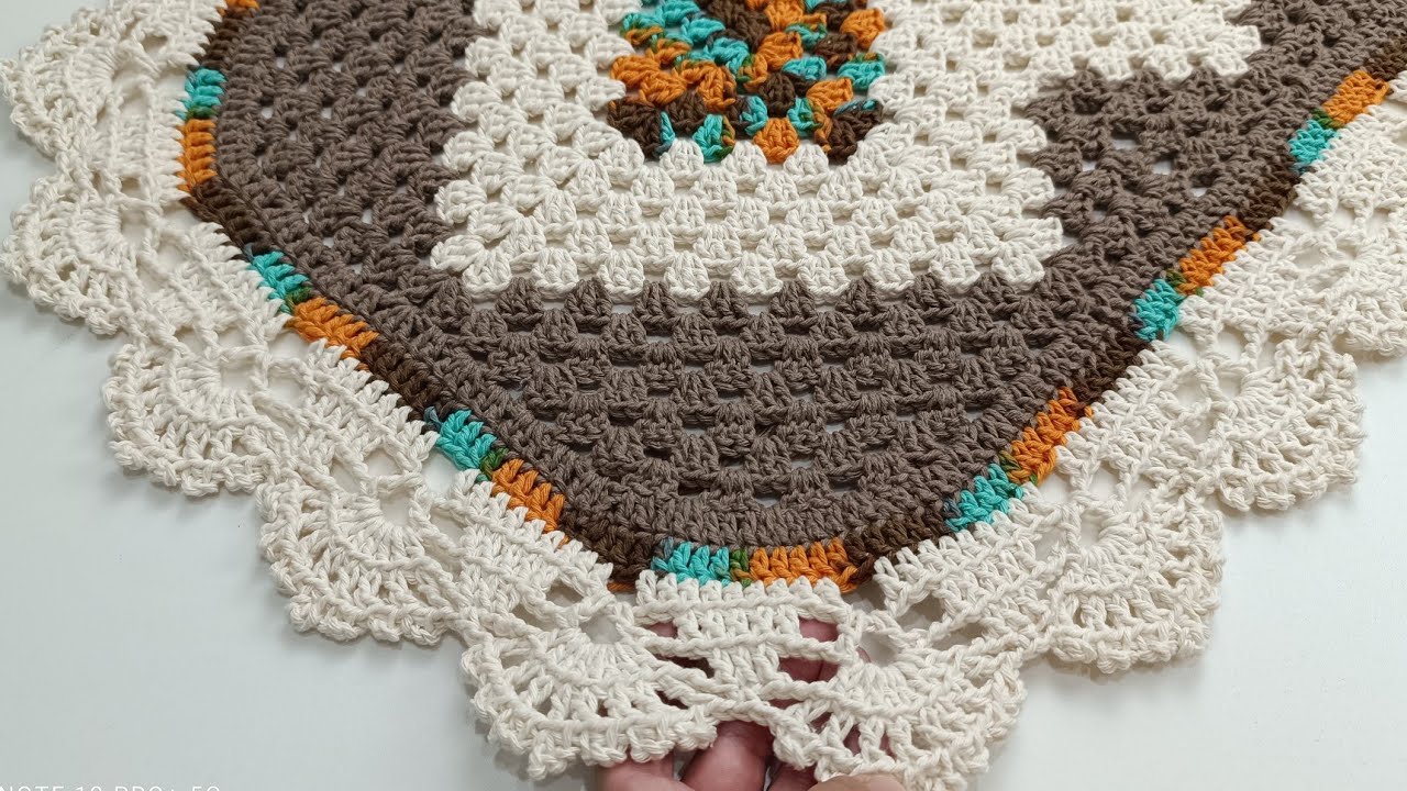 TAPETE OVAL MASCAVO  EM CROCHÊ SIMPLES E FÁCIL