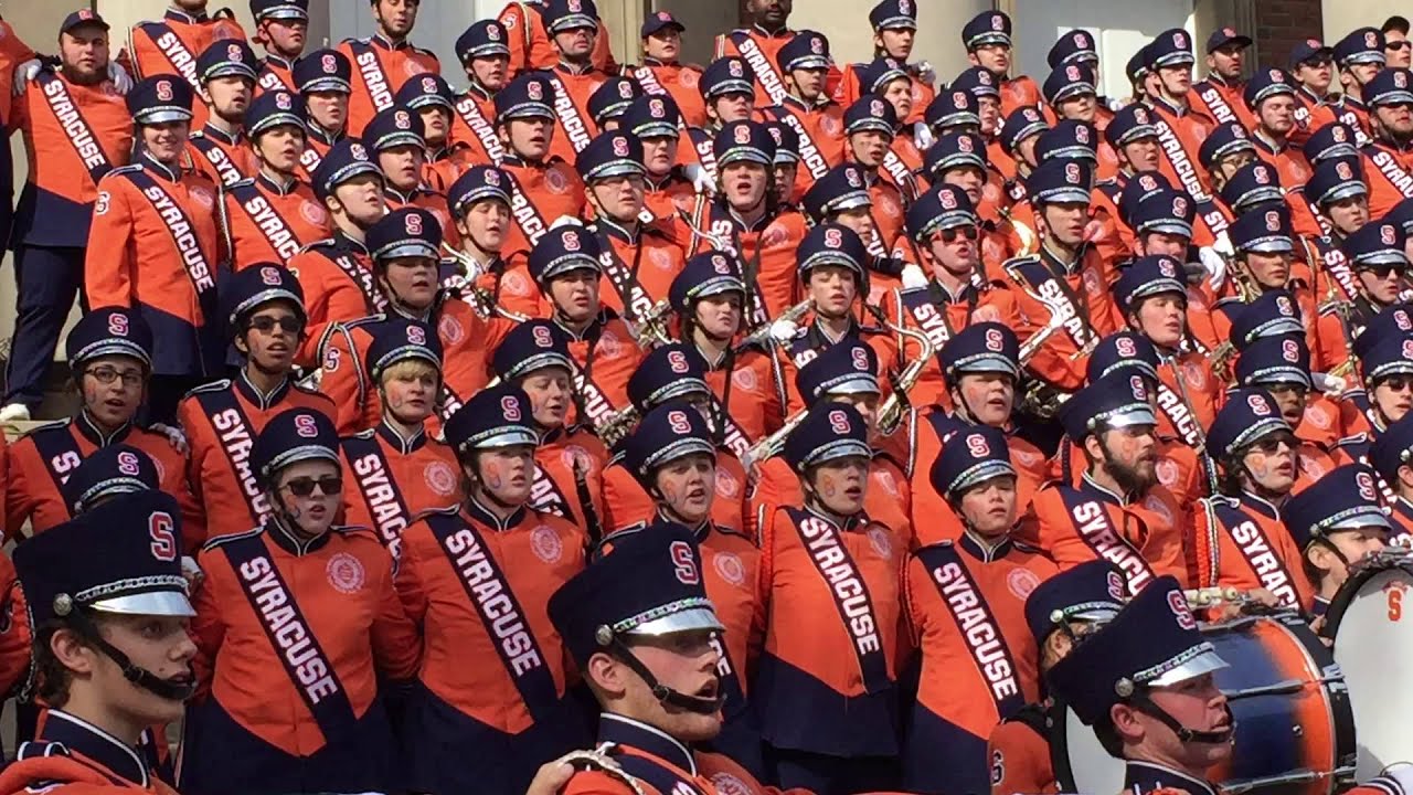 Syracuse U Marching Band singing their Alma Mater