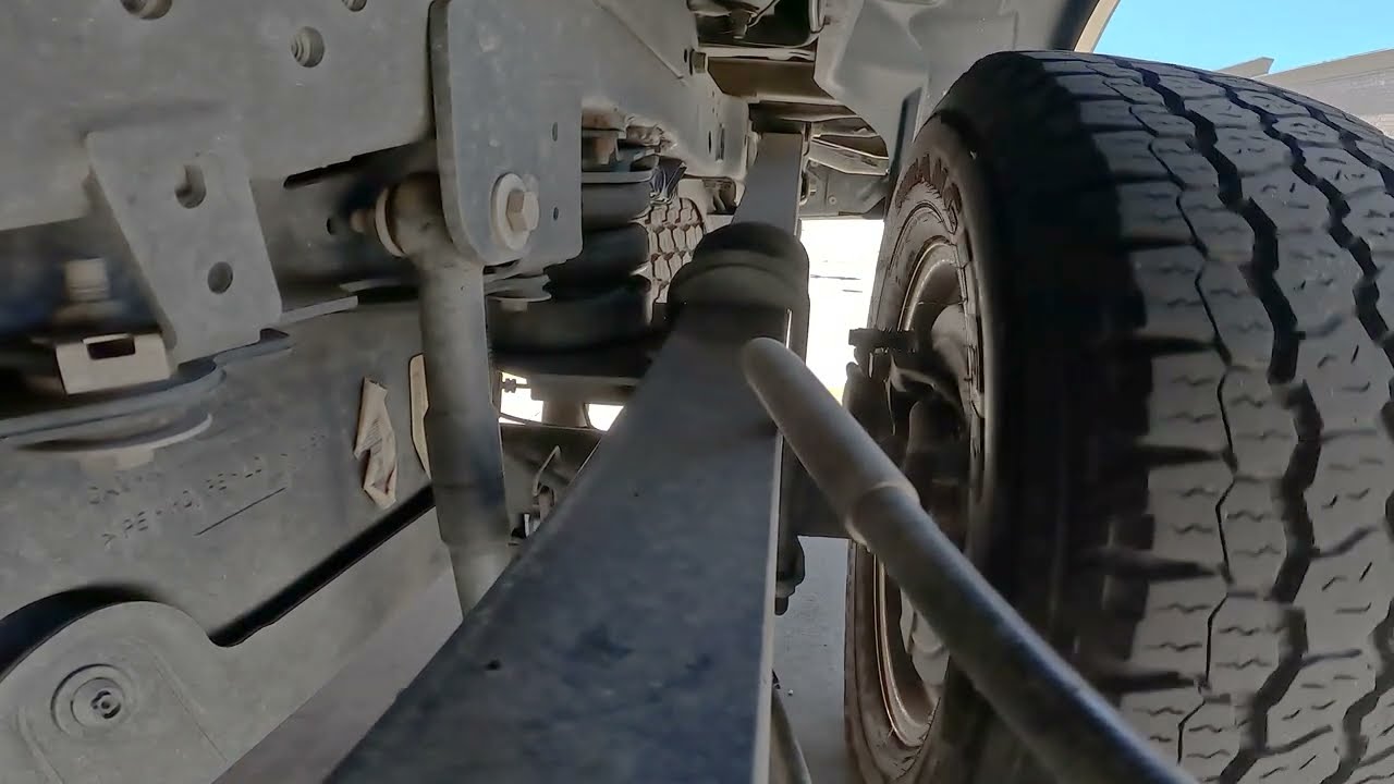 Ford F-250 Making a Clunking Sound at Slip Yoke