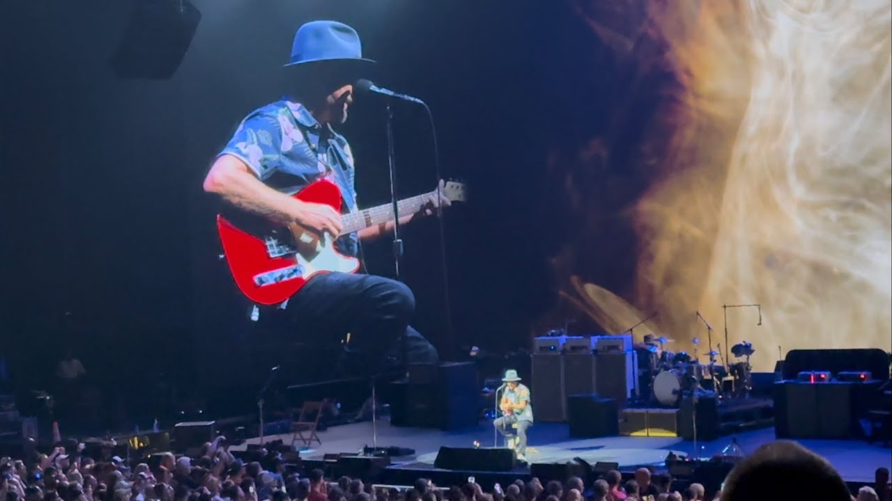 Pearl Jam - “I Won’t Back Down” 4/24/2025 Hard Rock Live, Hollywood, FL