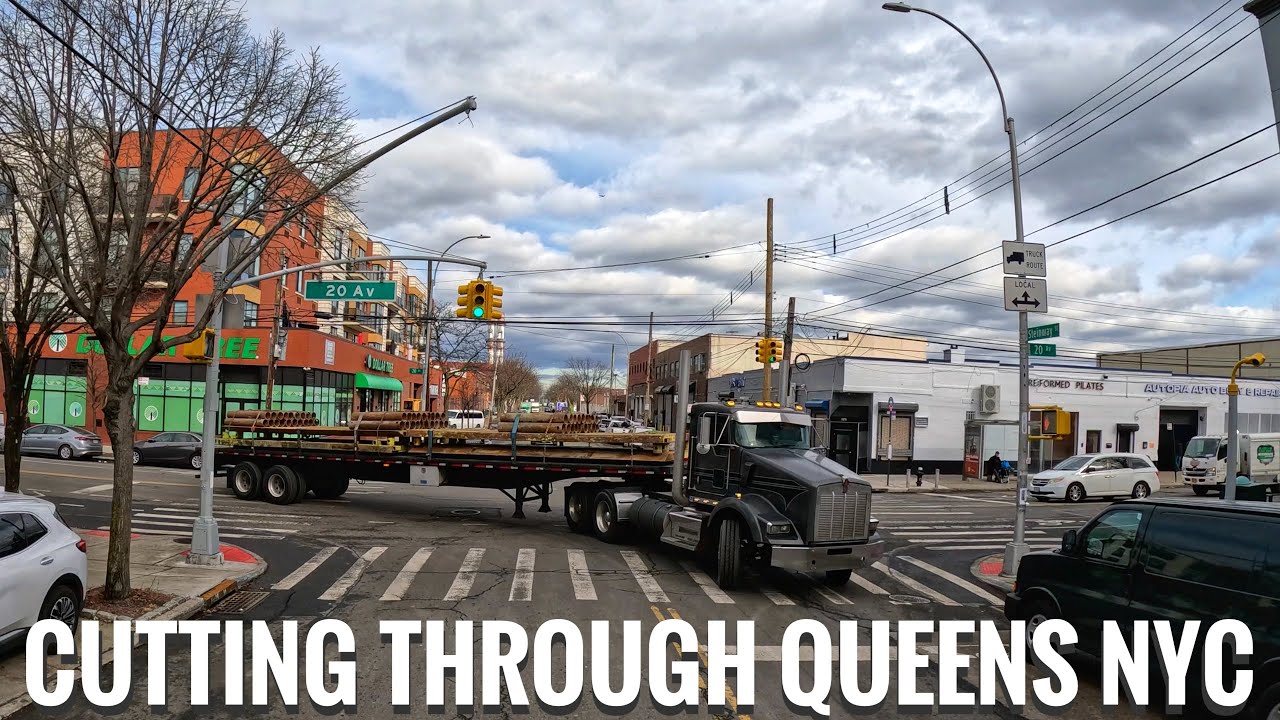 Couple Of Kenworth's Tag Team Through Queens NYC!
