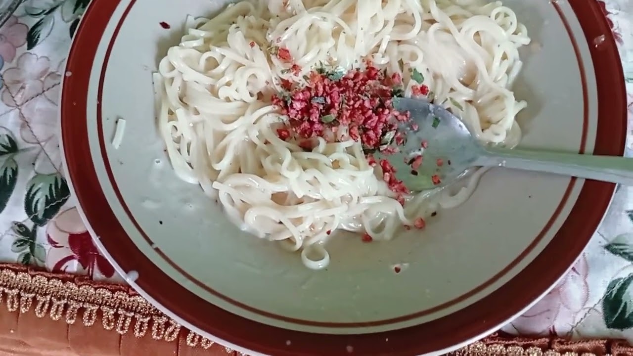 PERTAMA KALI MAKAN SPAGETI CARBONARA