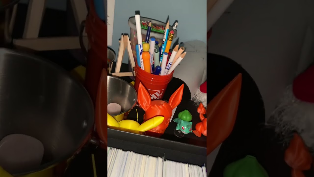 Showing my Pokémon things