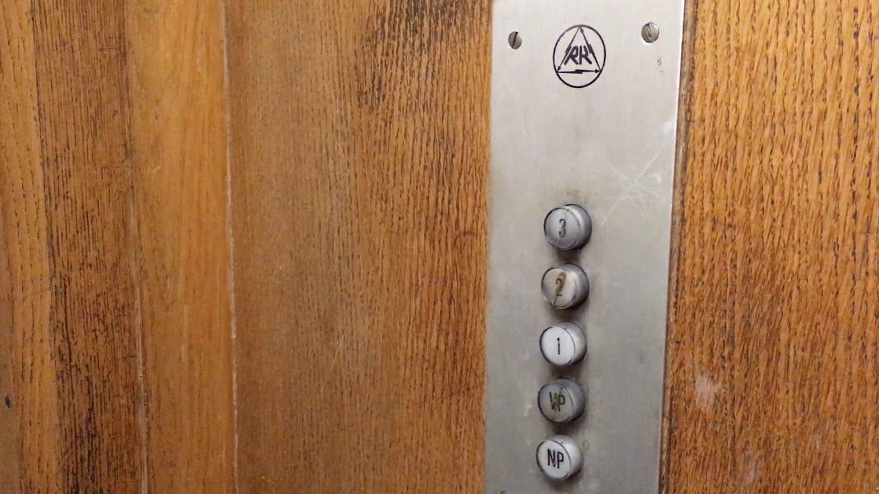 Nice Modded 1950s Radnik Lift in Zagreb