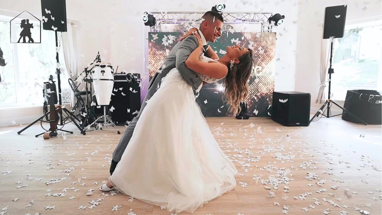 Natalia & Mateusz 💖 Can You Feel The Love Tonight | Amazing Wedding Dance | First Dance ONLINE