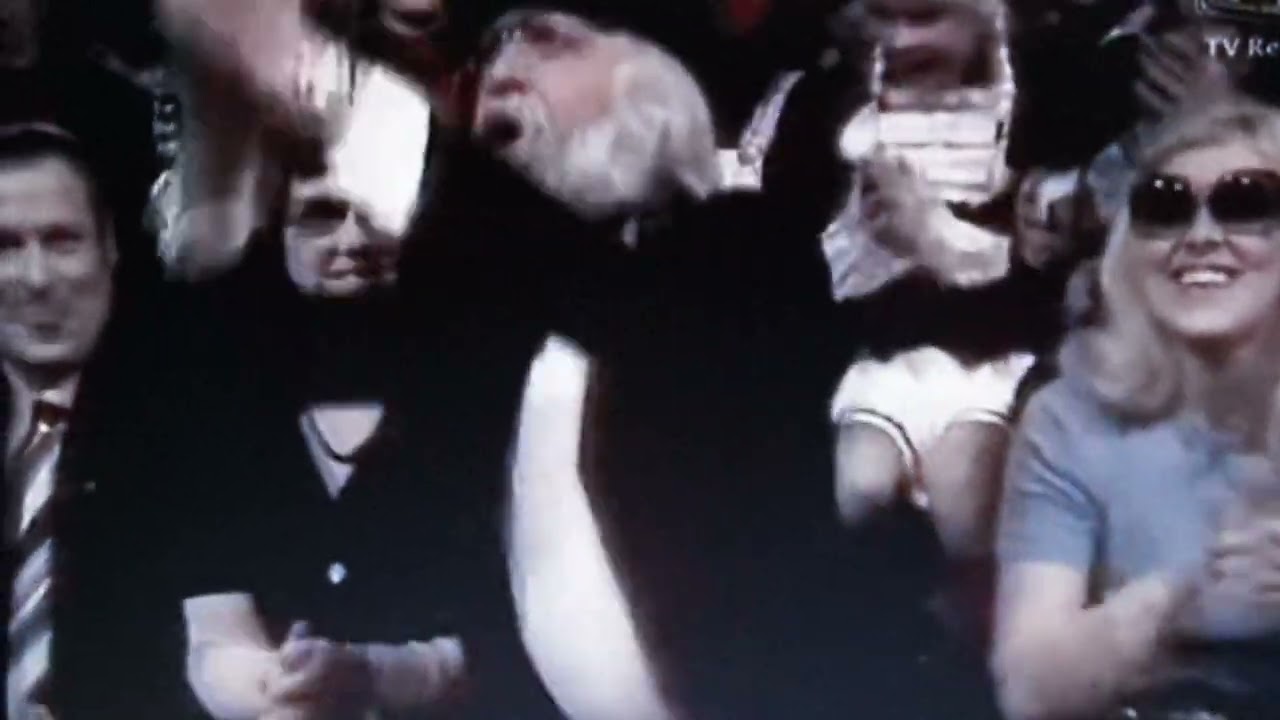 Op losse groeven 50e Chiel Montagne jaar 1975 Pierre Kartner en Uche, uche en Andre van bananenlied
