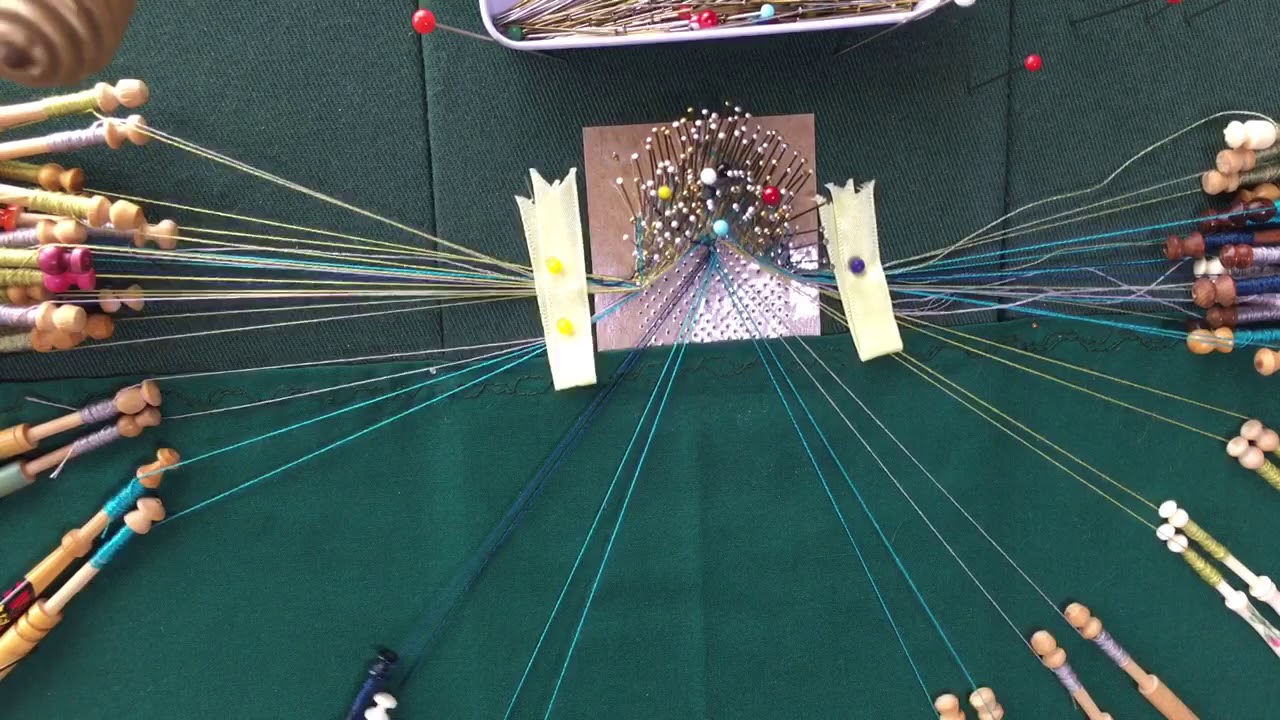 Bobbin Lacemaking. Torchon Lace. Haloed Spiders