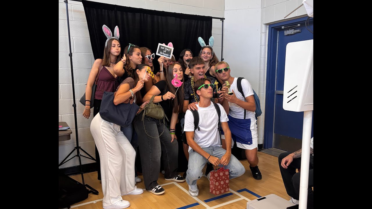 Welcome new international students to the Burnaby School District for an exciting new school year!