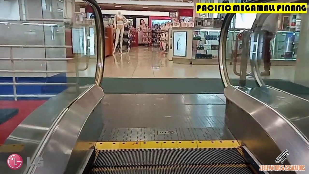 4 LG Escalators at Pacific Hypermarket @ Megamall Pinang, Perai, Penang, Malaysia. (B&G)