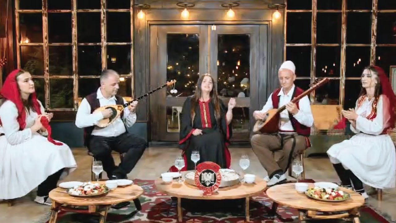 Hajrije Preniqi - Moj e mira nga Gjakova