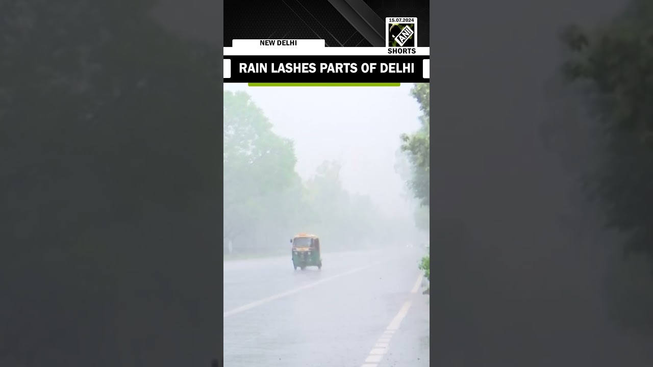 Rain lashes parts of Delhi