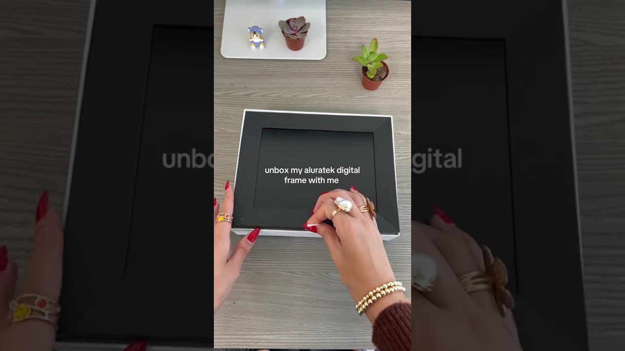 Unboxing My Aluratek Digital Photo Frame 📦✨ #TechUnboxing #Shorts