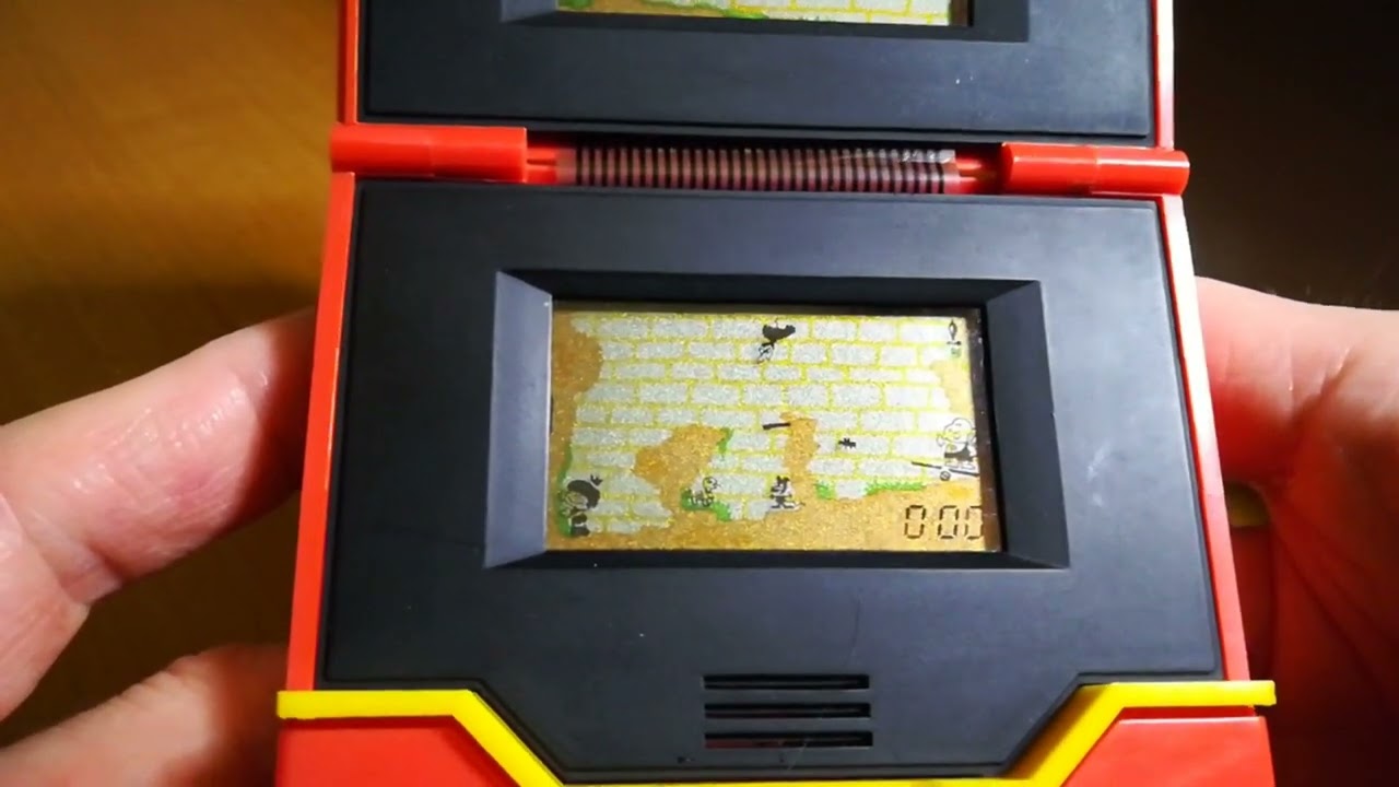 Systema Hero and Princess - Two-screen LCD handheld game