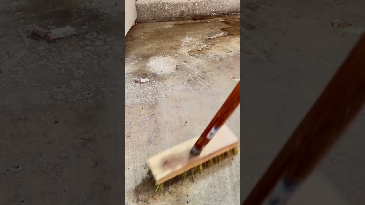 Garage Floor Scrubbing #asmr #clean #cleaning #cleaningmotivation #scrub #scrubs #satisfying