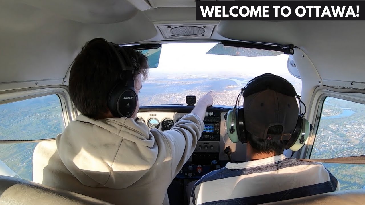 Approach and Landing at Ottawa Rockcliffe Airport (CYRO) | Cessna 172