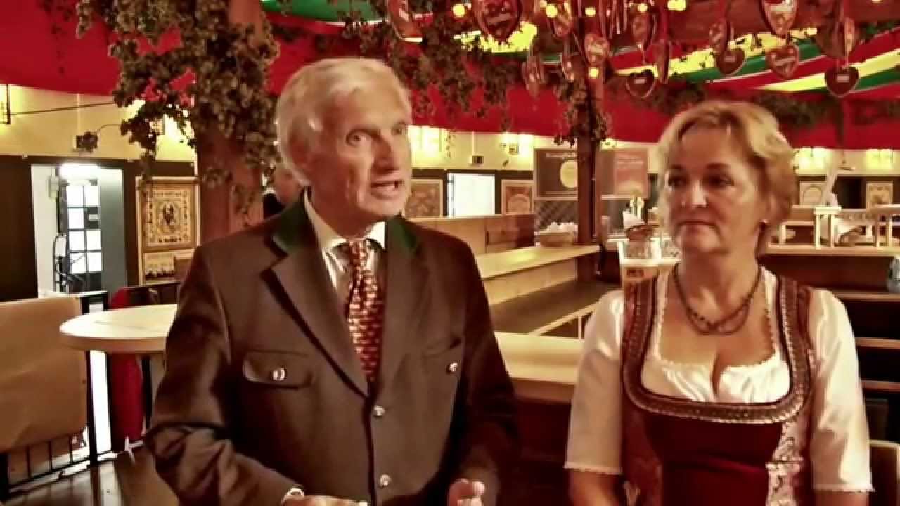 Hippodrom im Postpalast München vorgestellt