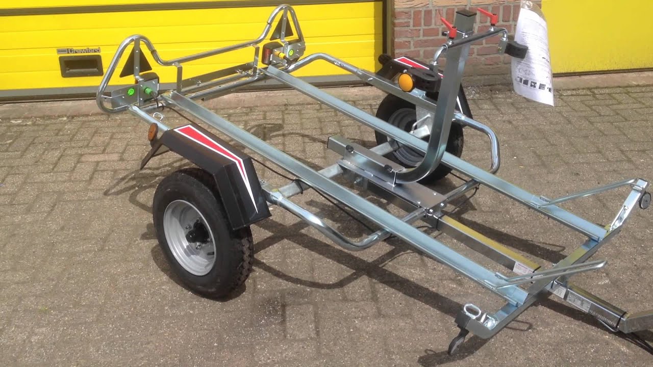 Fietsaanhangwagen voor 2 elektrische fietsen.