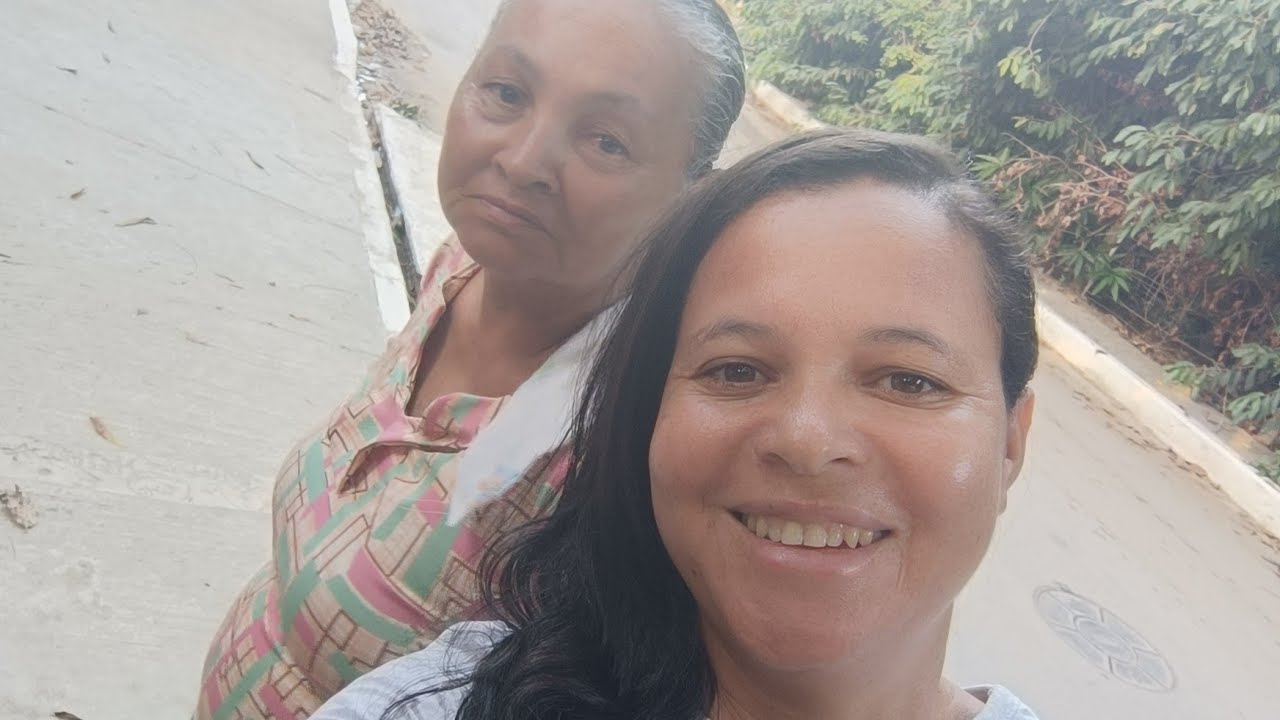 VLOG: Um Dia de Praia com a Família 🏖️☀️| Elisangela