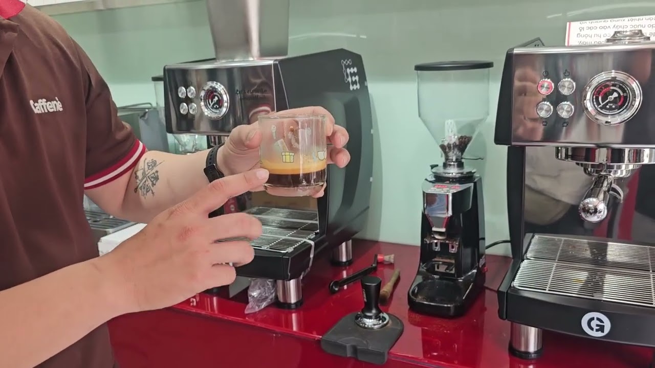 Hướng dẫn sử dụng máy pha cà phê pha máy khởi nghiệp mở quán cà phê