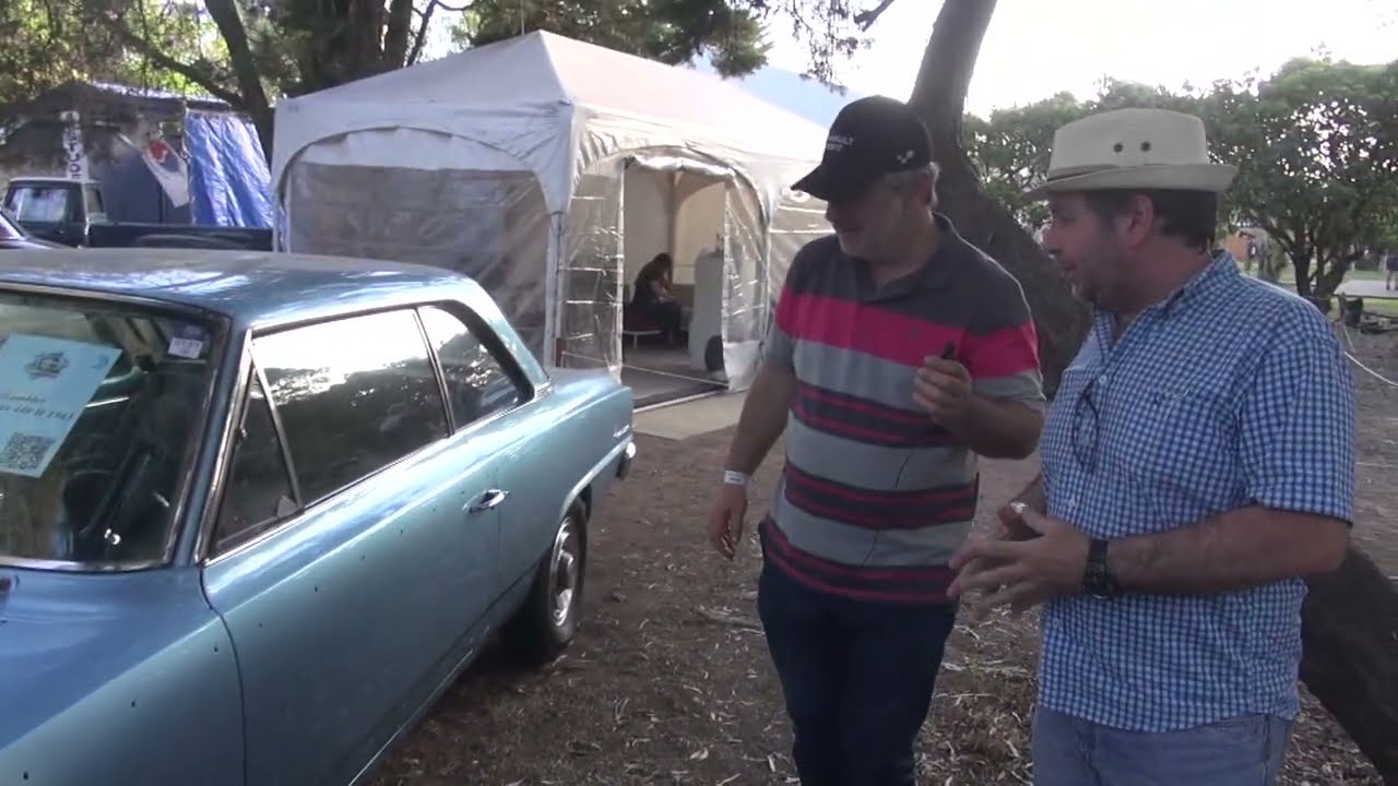 LOS MEJORES TORINO EN AUTOCLÁSICA 2022. Junto a Eduardo Leotta, recorrido por el stand  de la marca.
