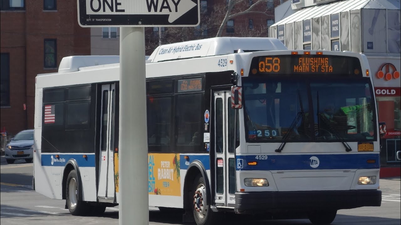 Q58 Bus Announcements to Flushing. (Vianova NSS) 