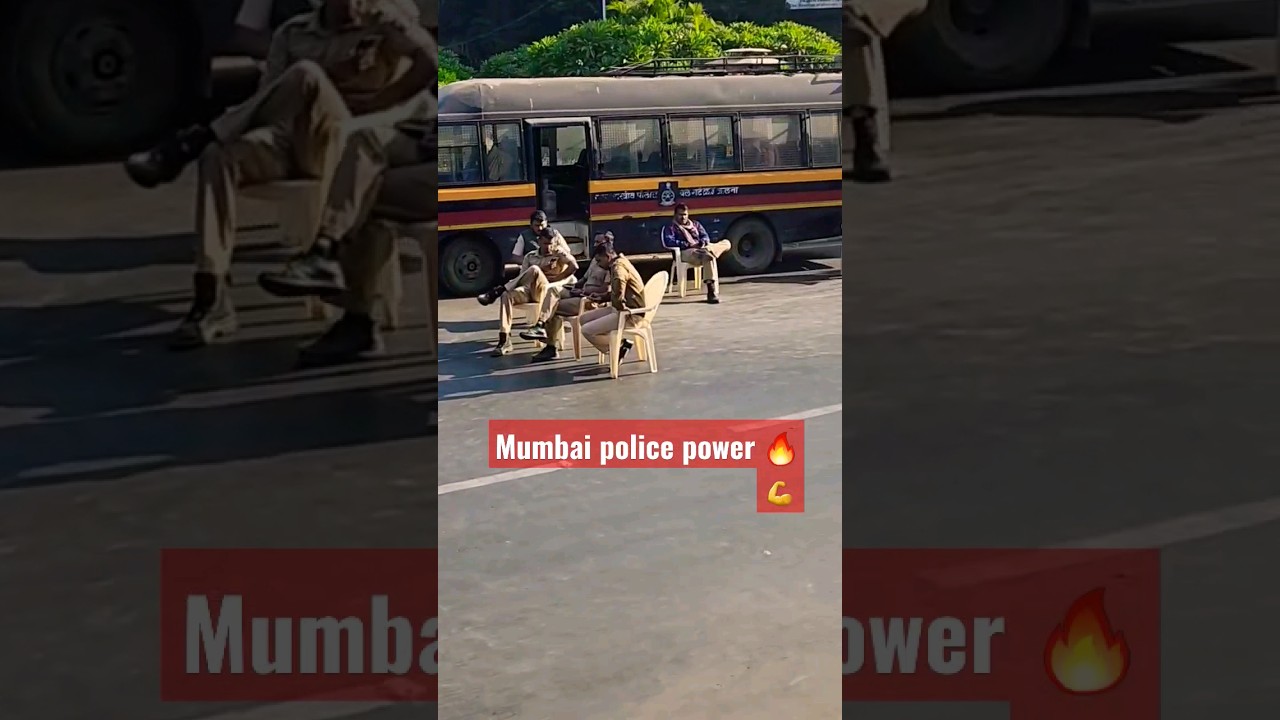 Mumbai police attitude🔥Power Mumbai police🚨🚓#mumbai #trending #viral #youtube@MumbaiPoliceYoutube