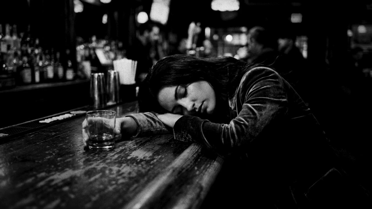 Midnight Amber - Atmosphere