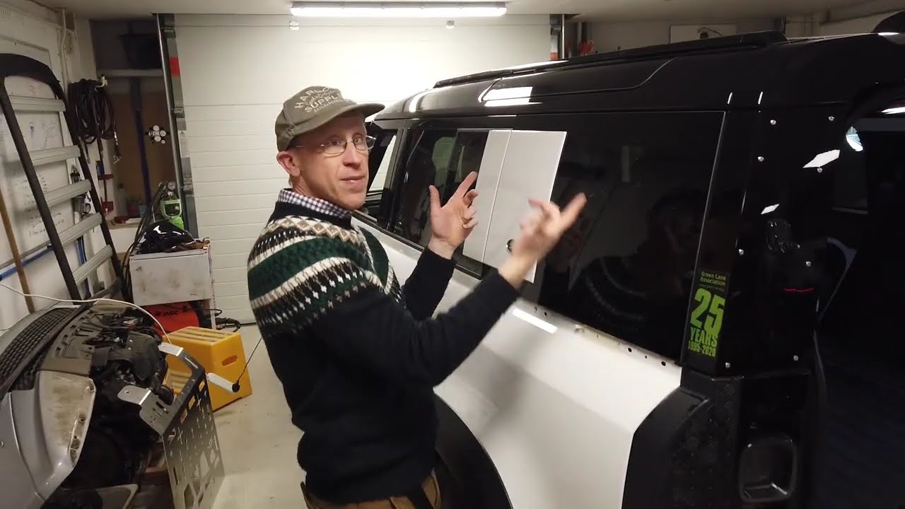 How to remove Land Rover Defender L663 Rear 110  boot / trunk side panels (+ some waffle )