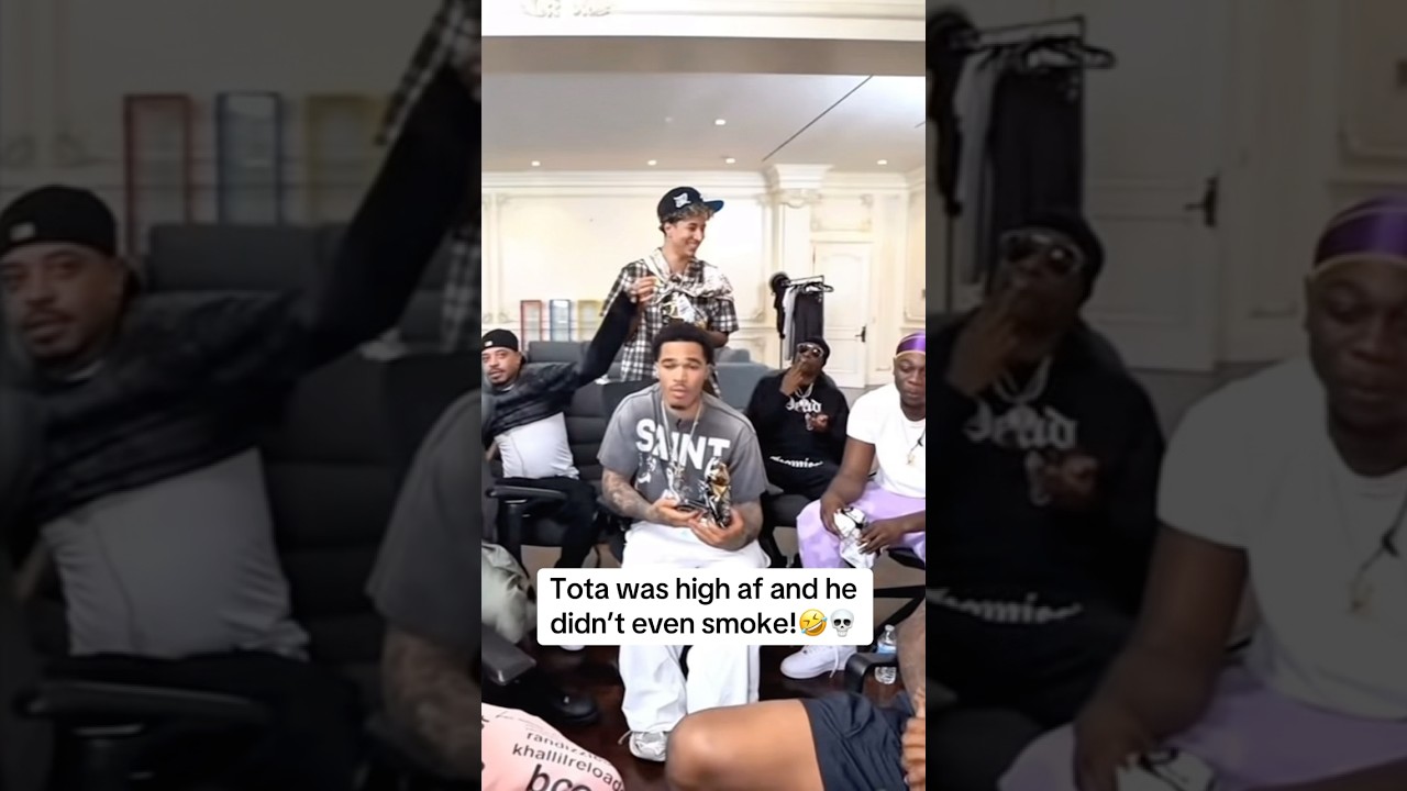Tota was high af and he didn&rsquo;t even smoke!🤣💀 #kaicenat #tota #snoopdogg