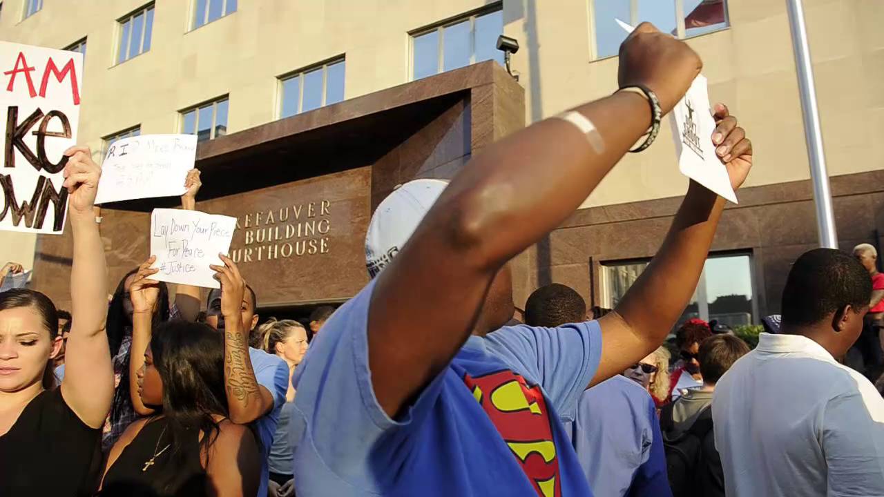 Nashville protesters chant 'Hands Up, Don't Shoot' at Ferguson rally