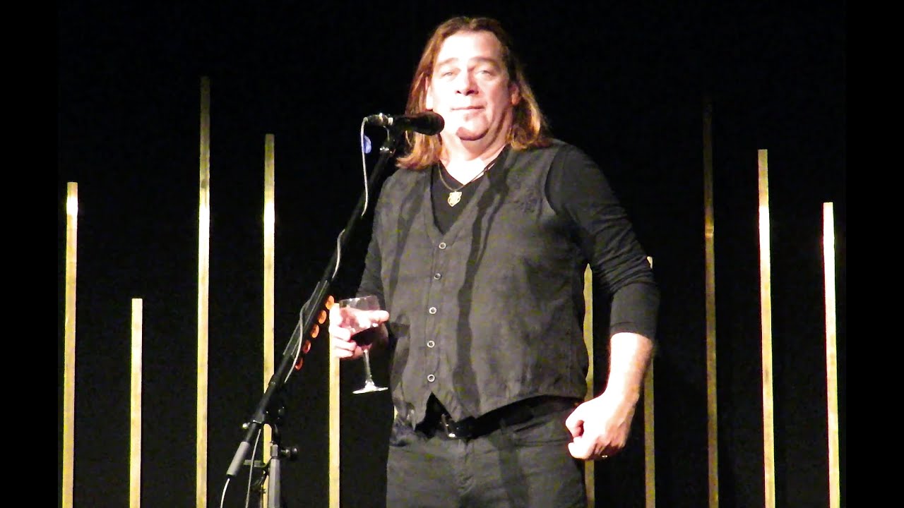 Where I Belong + Flying To NL w. Russell Crowe Story intro, Alan Doyle, Atlantic Bubble Tour #1, PEI