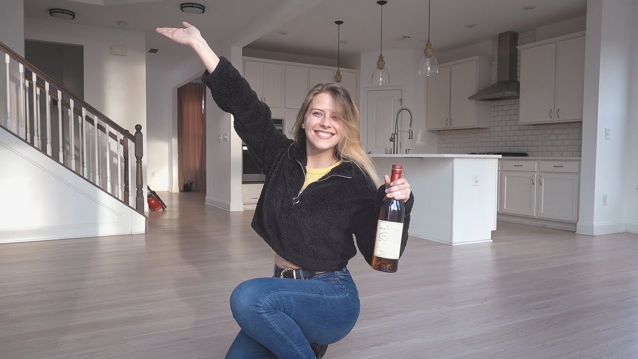 I BOUGHT MY DREAM HOUSE!!! 🏠 EMPTY HOUSE TOUR 2024 | NoisyButters