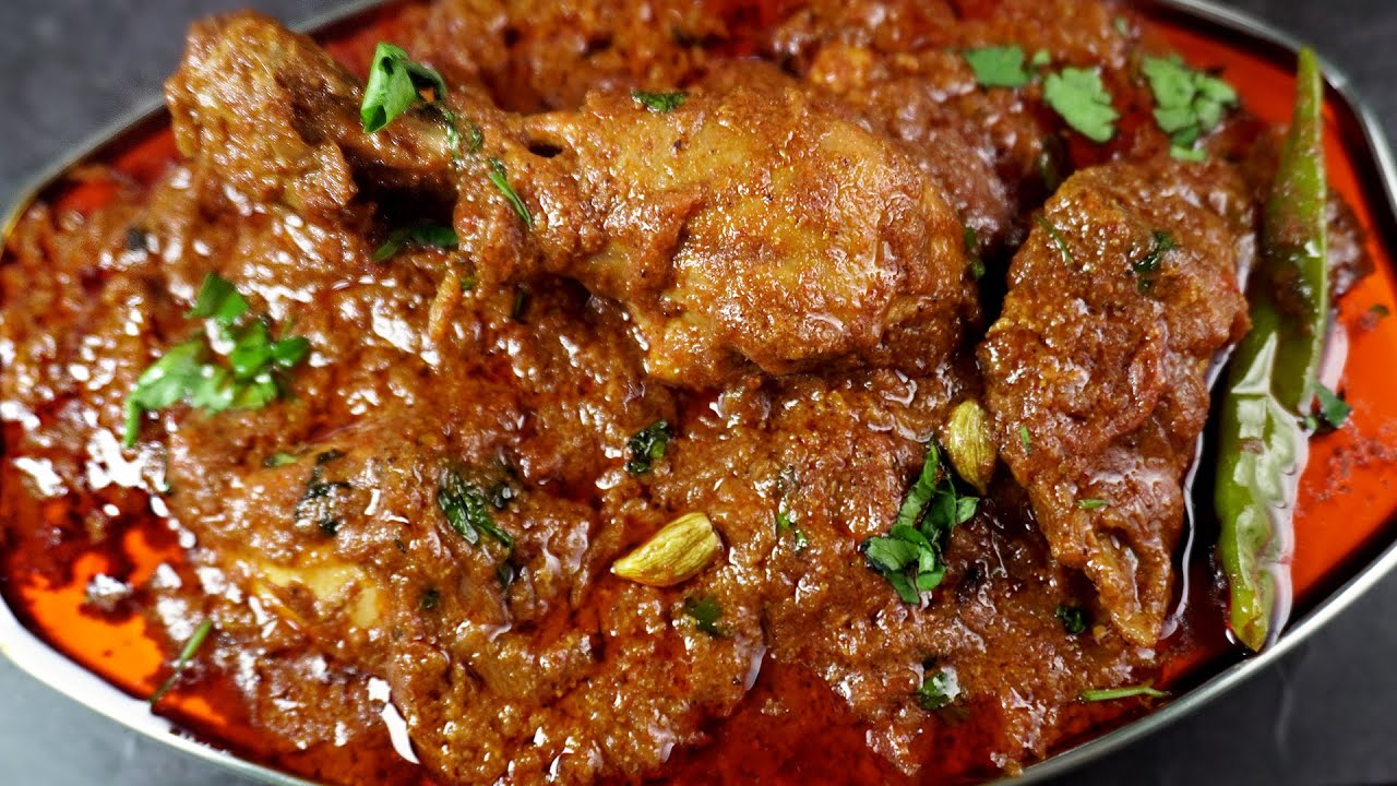Chicken Masala Recipe | Restaurant Style Masaledar Chicken Gravy