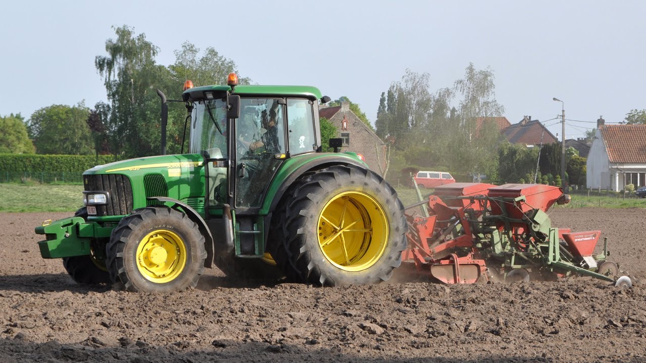 John Deere 6120 - rotor-eggen & mais planten