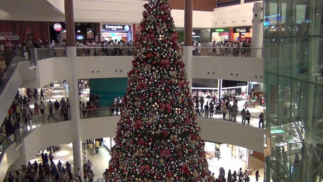 Shopping RioMar Recife: Maior árvore de natal de shopping do Brasil