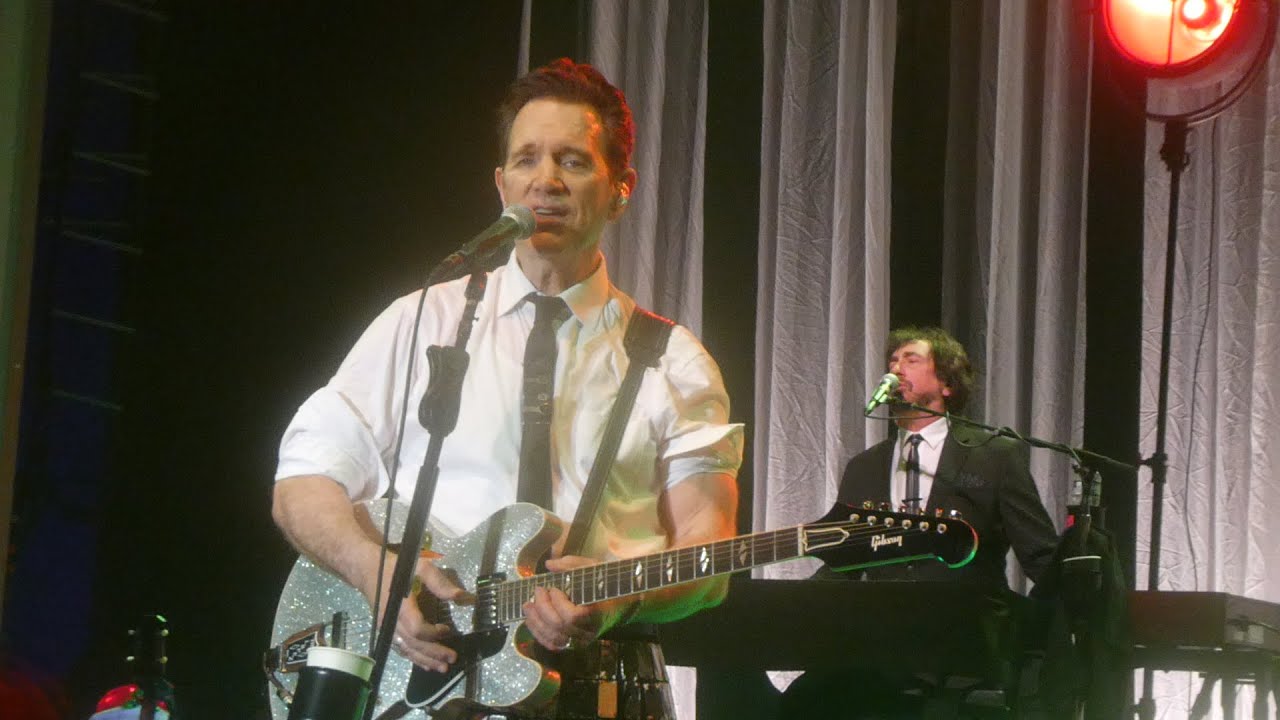 CHRIS ISAAK - FULL SHOW@Keswick Theatre Glenside, PA 12/9/25