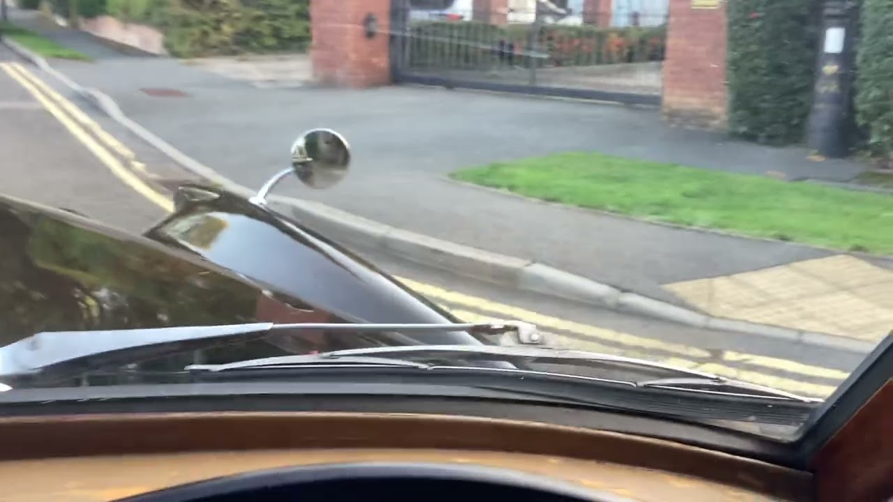 1960 Bentley S2    Masons Black/ Shell Grey SUPERB EXAMPLE Great History . BRAKES JUST OVERHAULED