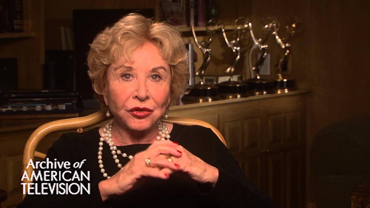 Michael Learned discusses the atmosphere on The Waltons set - EMMYTVLEGENDS.ORG