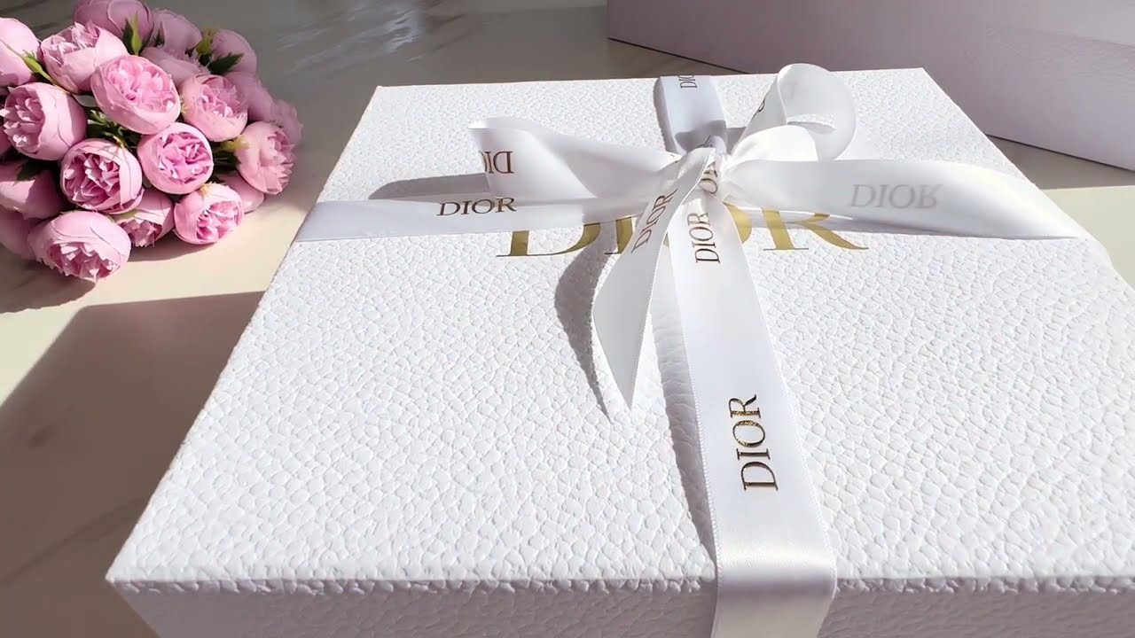 DIOR. Unboxing. DIOR Backstage Eye Palette. Diorshow Iconic Overcurl Mascara