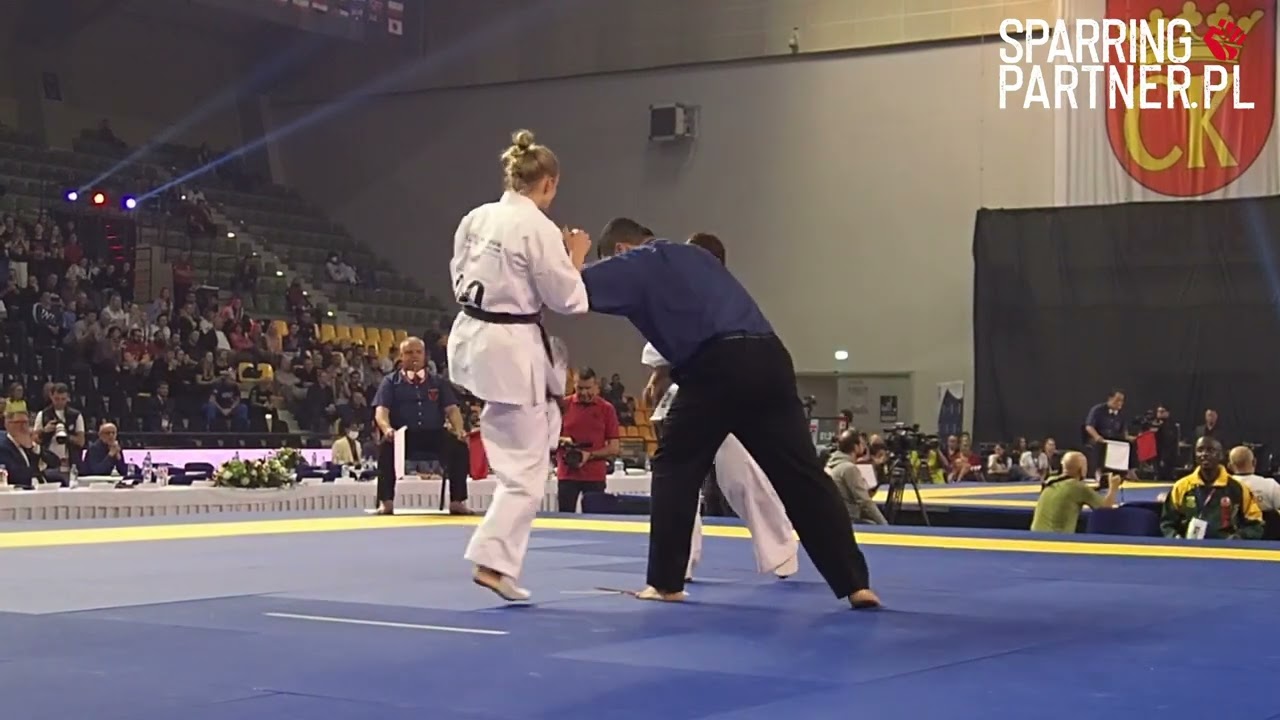 Marta Lubos vs Kelebogile Princess Dichaba | Mistrzostwa Świata Shinkyokushin 2022 | SparringPartner