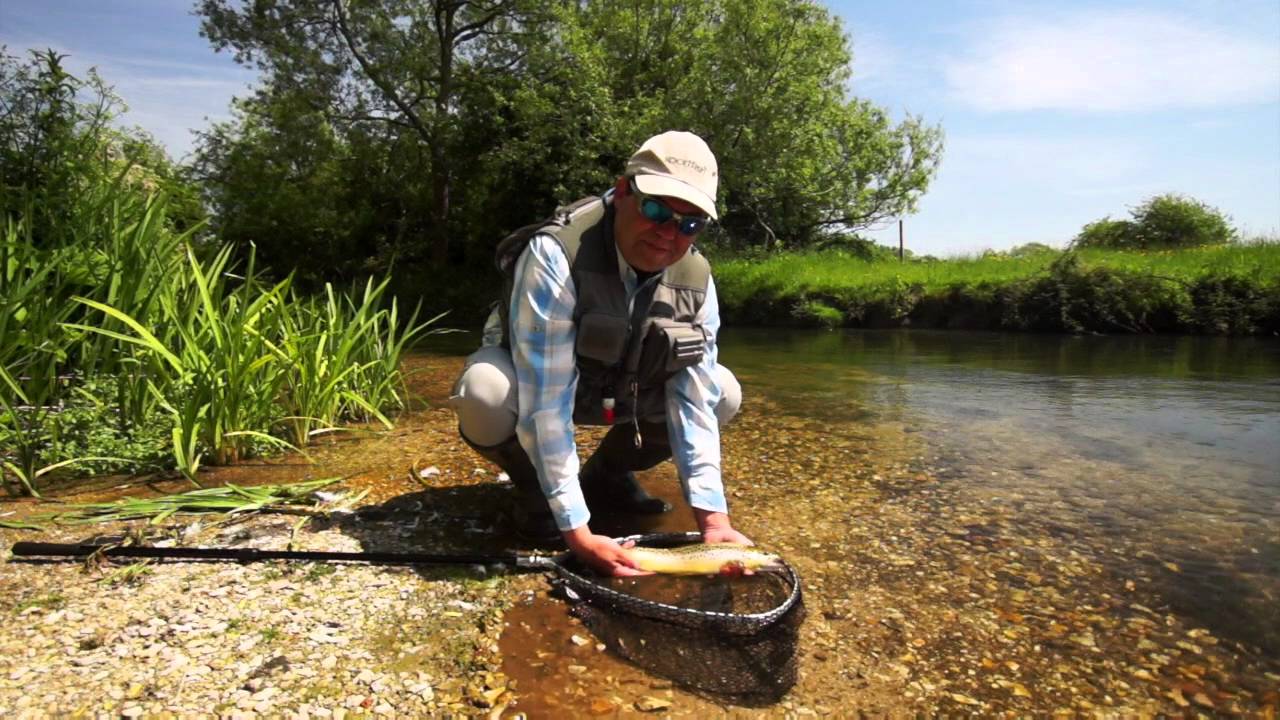 Fishing a Chalkstream at Mayfly Time with JT and Chris