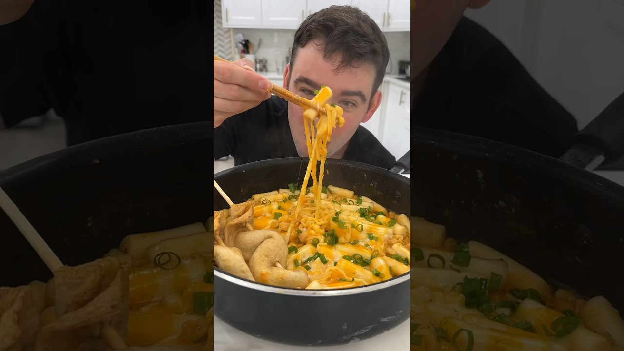 Making Rabokki !!🍜 