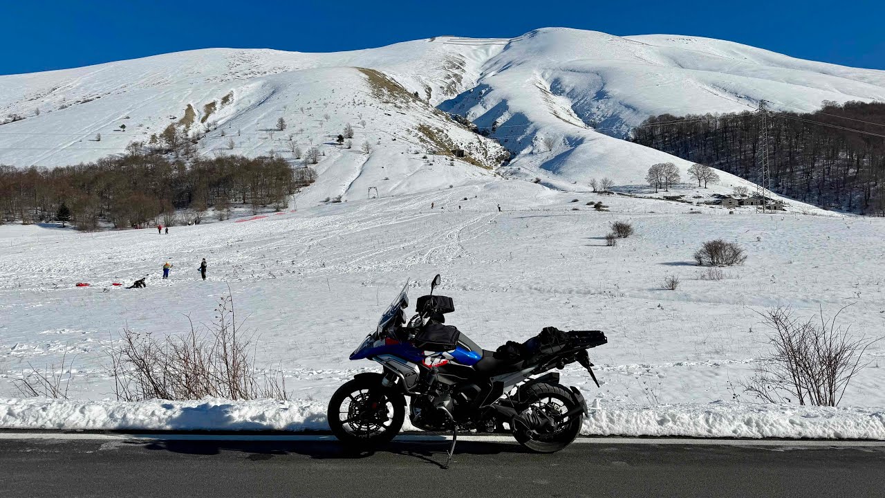 Giro in moto beneaugurale del primo dell'anno alle Gole del Sagittario (Barrea-Scanno-Castrovalva)