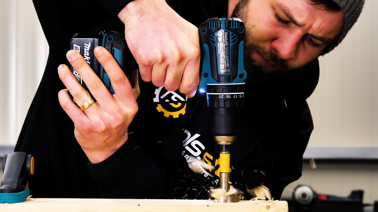 Un set foarte bun pentru start! Bormasina Makita DHP485RFE | Test la limita!